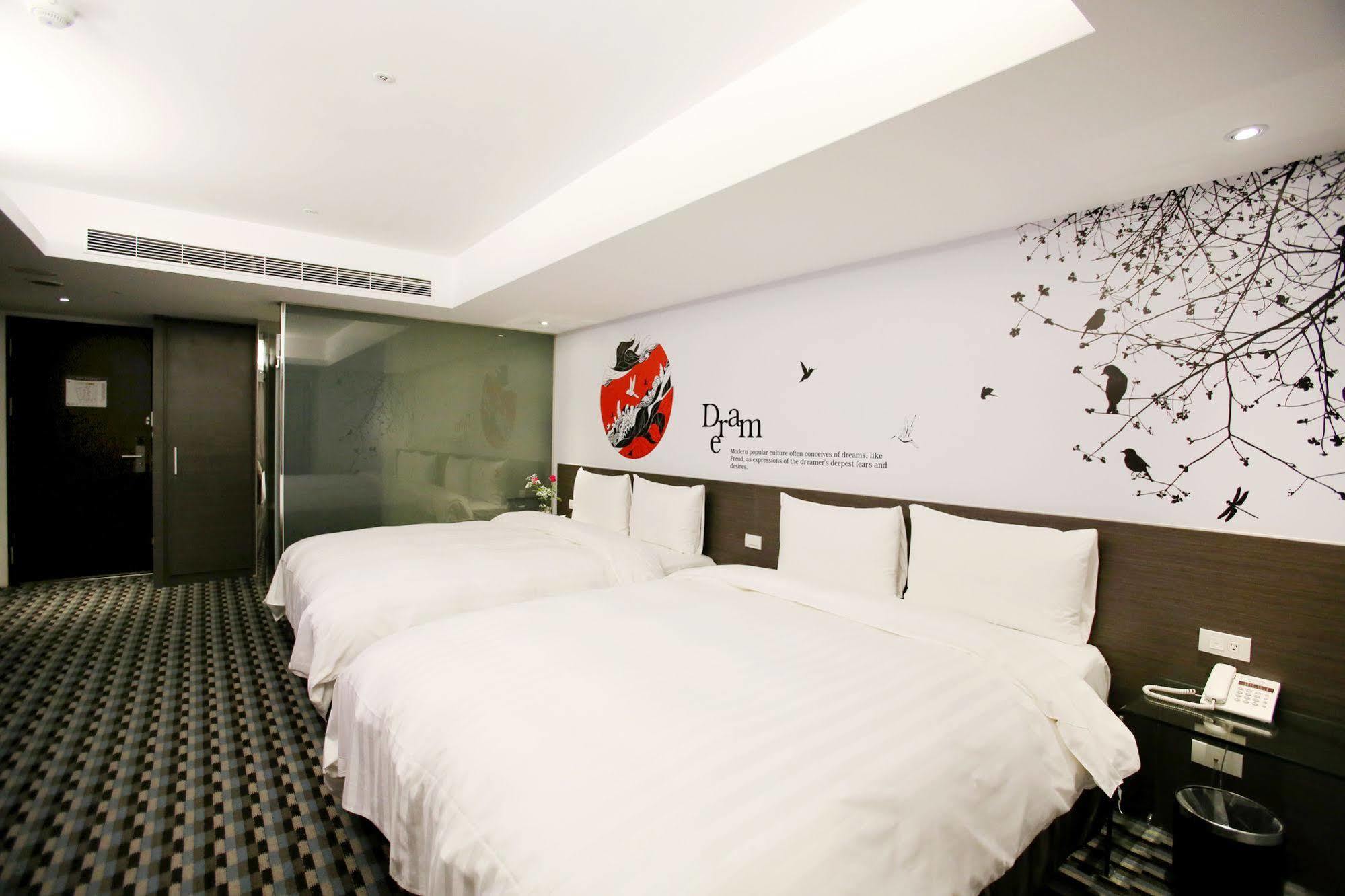 Chiayi Look Hotel Exterior photo